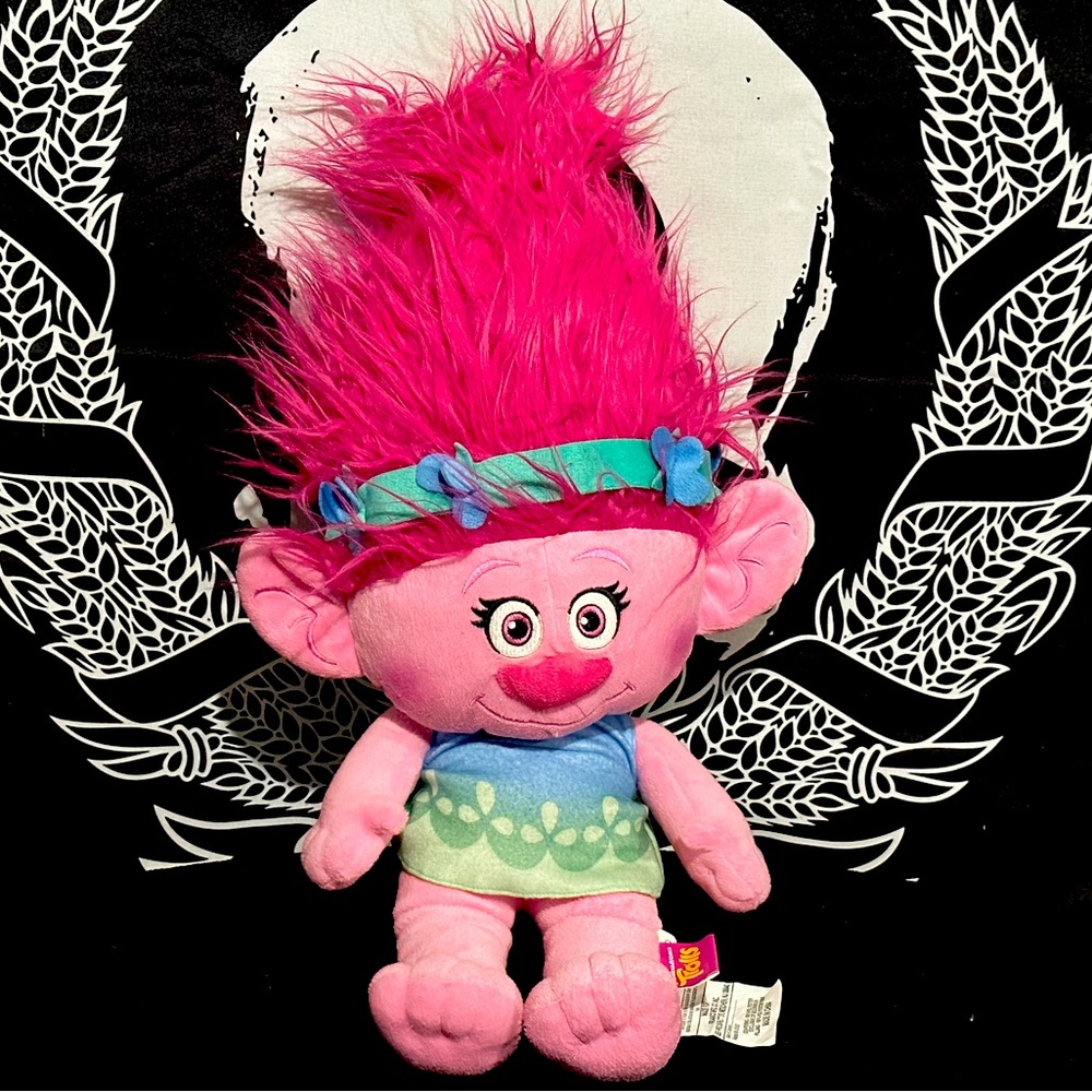 Dreamworks Troll Poppy Cuddle 22" Pillow Pal